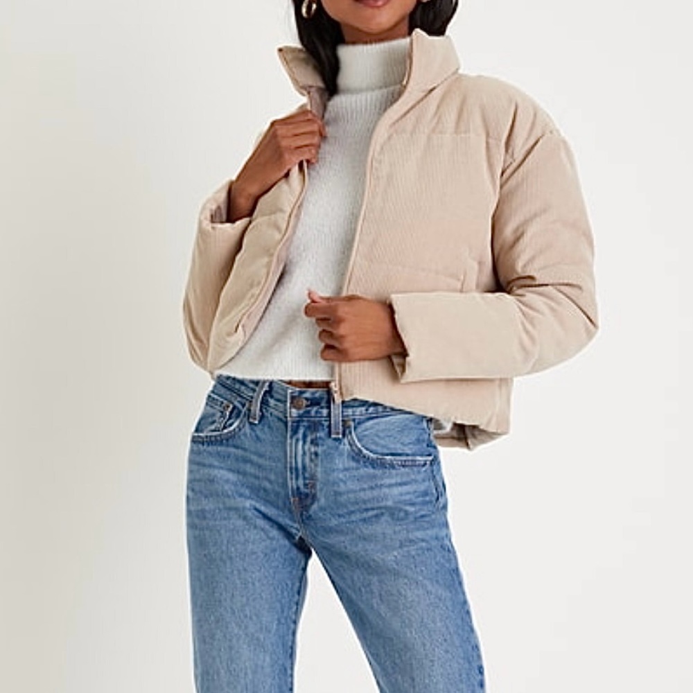 A cream cropped puffer coat!